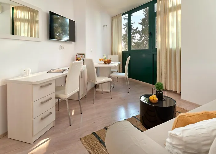 Апартаменты Comfort Сплит